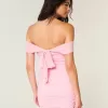 Vestido ajustado de malla con hombros descubiertos Vestido ajustado de malla con hombros descubiertos