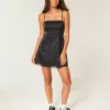 Vestido ajustado de satén sin tirantes con lazo Vestido ajustado de satén sin tirantes con lazo