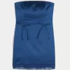 Vestido ajustado de satén sin tirantes con lazo Vestido ajustado de satén sin tirantes con lazo