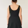 Vestido con cintura elástica Gilly Hicks Active