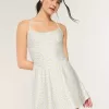 Vestido con espalda de tiras activa de Gilly Hicks