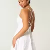 Vestido con espalda de tiras activa de Gilly Hicks