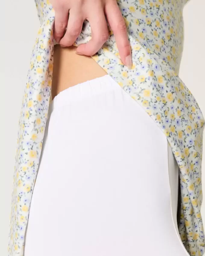 Vestido con espalda de tiras activa de Gilly Hicks