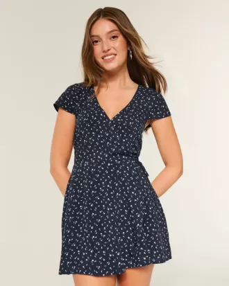 Vestido cruzado de manga corta