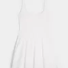 Vestido de burbuja activo de Gilly Hicks