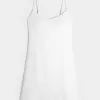Vestido deportivo Gilly Hicks Vestido deportivo Gilly Hicks