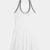 Vestido halter plisado activo de Gilly Hicks Vestido halter plisado activo de Gilly Hicks