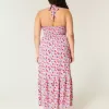Vestido largo con cuello halter Vestido largo con cuello halter