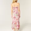 Vestido largo fruncido sin tirantes