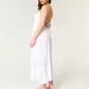 Vestido largo halter con espalda abierta