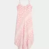 Vestido midi con dobladillo asimétrico Vestido midi con dobladillo asimétrico