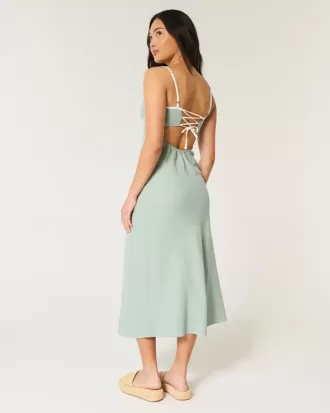 Vestido midi de mezcla de lino con espalda abierta