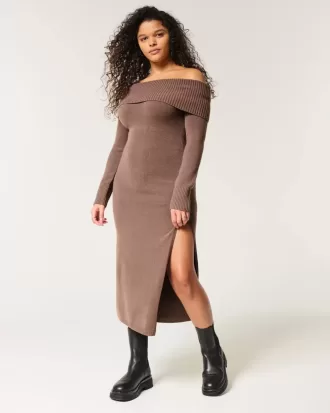 Vestido midi de suéter con hombros descubiertos