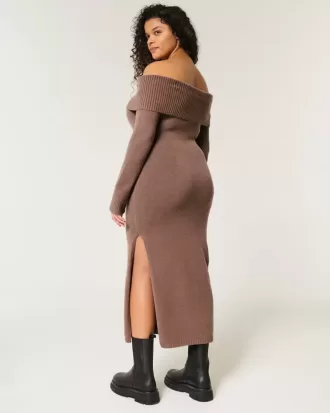 Vestido midi de suéter con hombros descubiertos