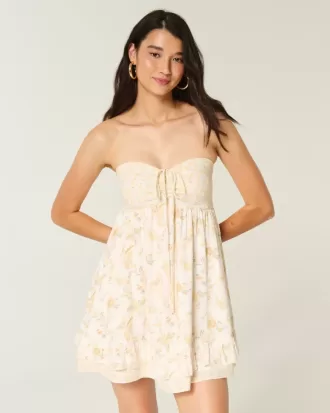 Vestido mini babydoll con volantes y sin tirantes