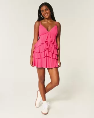 Vestido mini estilo babydoll con cuello en V y volantes