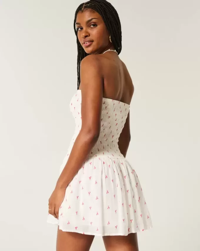 Vestido mini sin tirantes con escote fruncido Vestido mini sin tirantes con escote fruncido