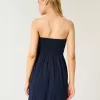 Vestido mini sin tirantes estilo crochet