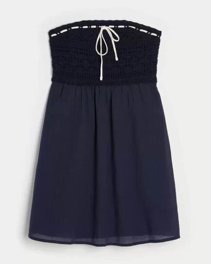 Vestido mini sin tirantes estilo crochet