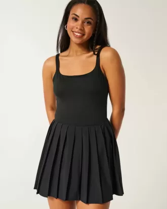 Vestido plisado activo de Gilly Hicks