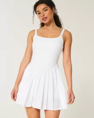 Vestido plisado activo de Gilly Hicks