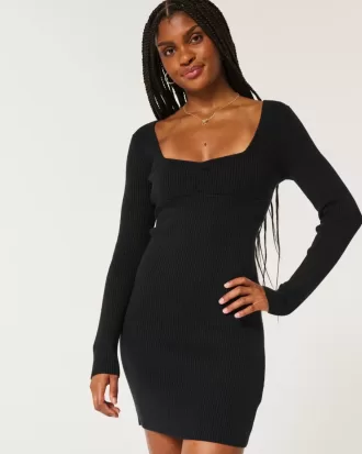 Vestido tipo suéter de manga larga con escote ceñido y espalda abierta